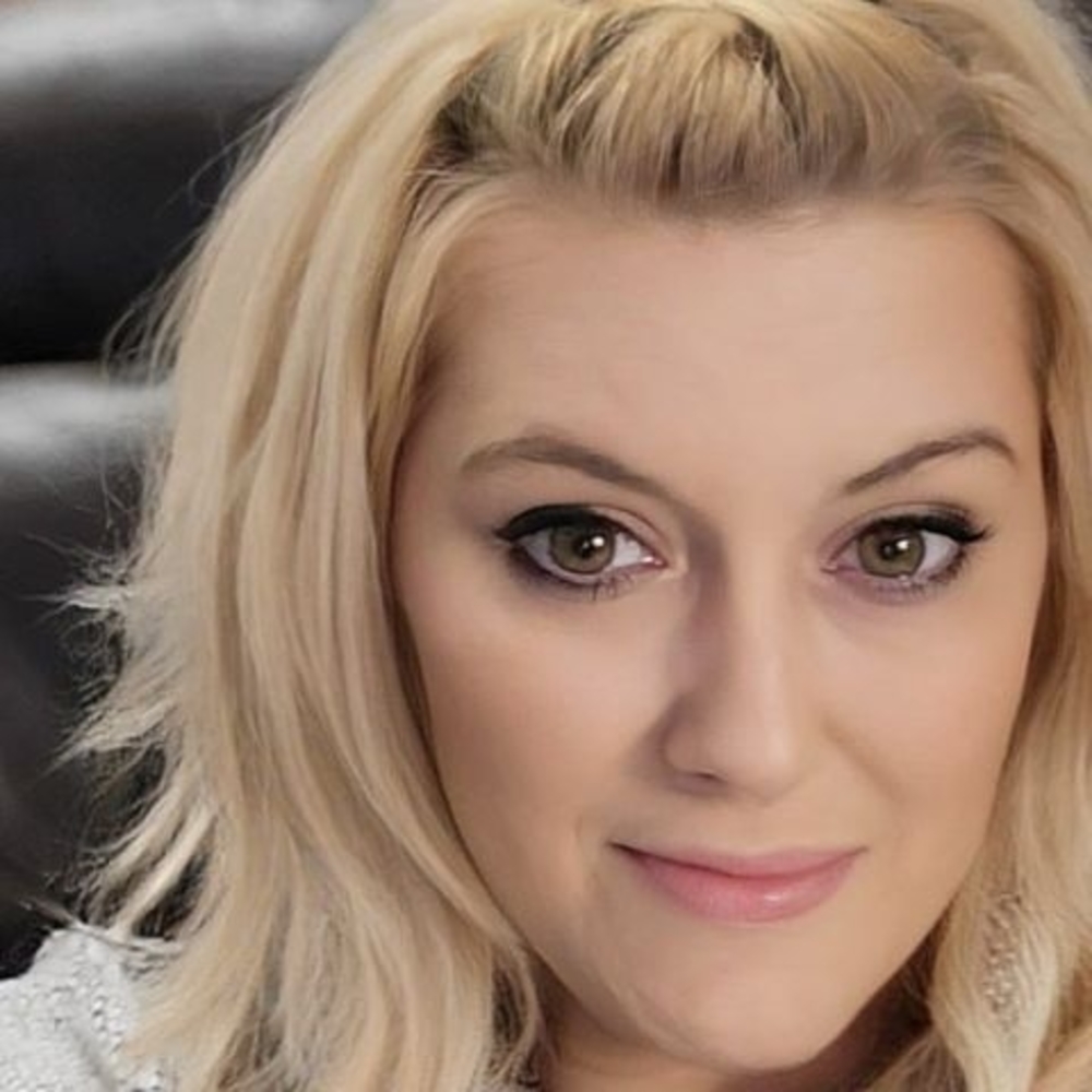 Meet your Posher, Krissy